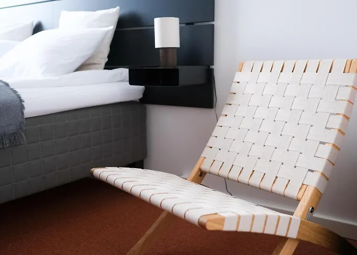 Upea Studioasunto Historiallisella Hangon Asemalla דירה האנקו